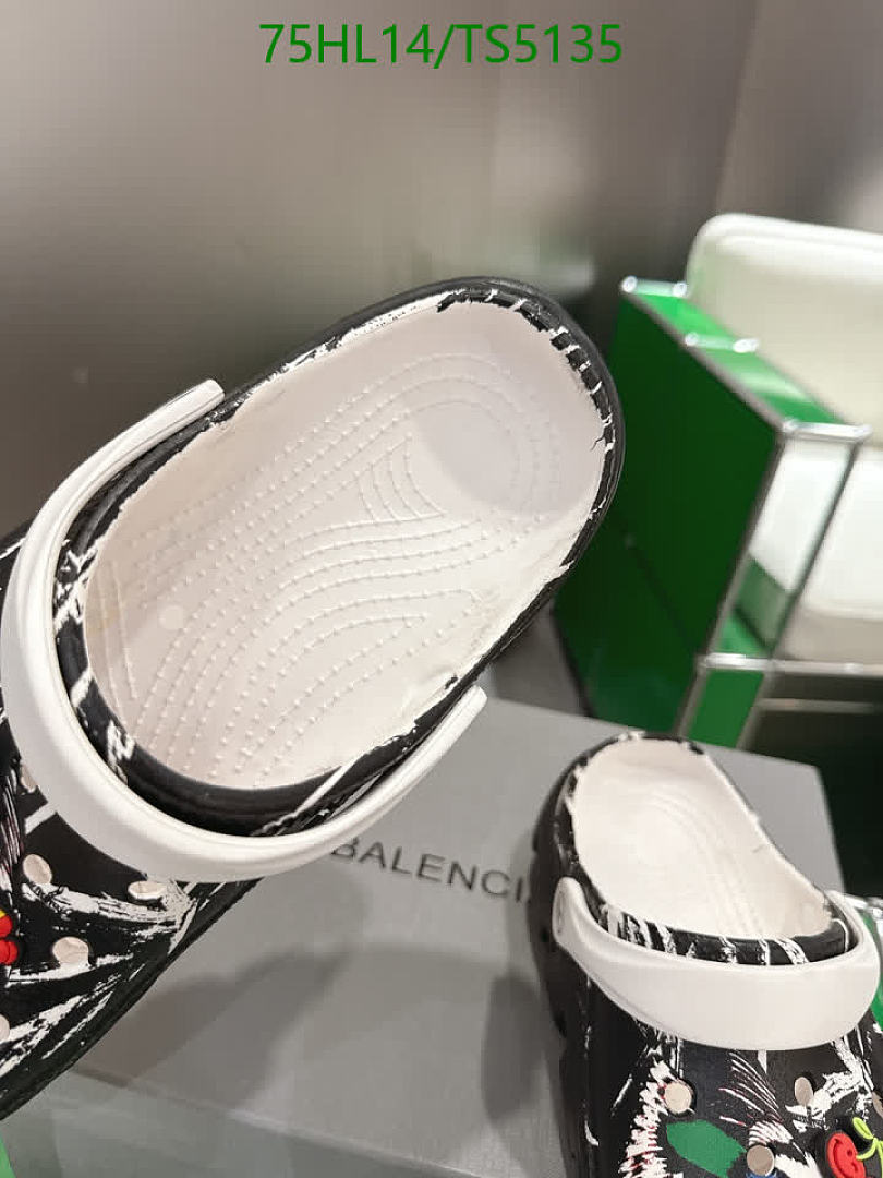 Balenciaga-Women Shoes Code: TS5135 $: 75USD