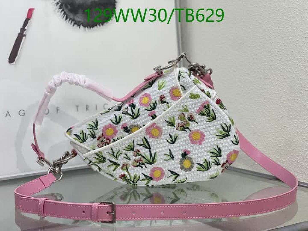Dior-Bag-4A Quality Code: TB629 $: 129USD