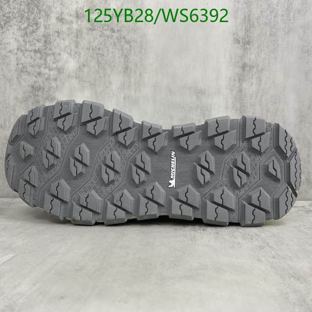 Descente-Men shoes Code: WS6392 $: 125USD