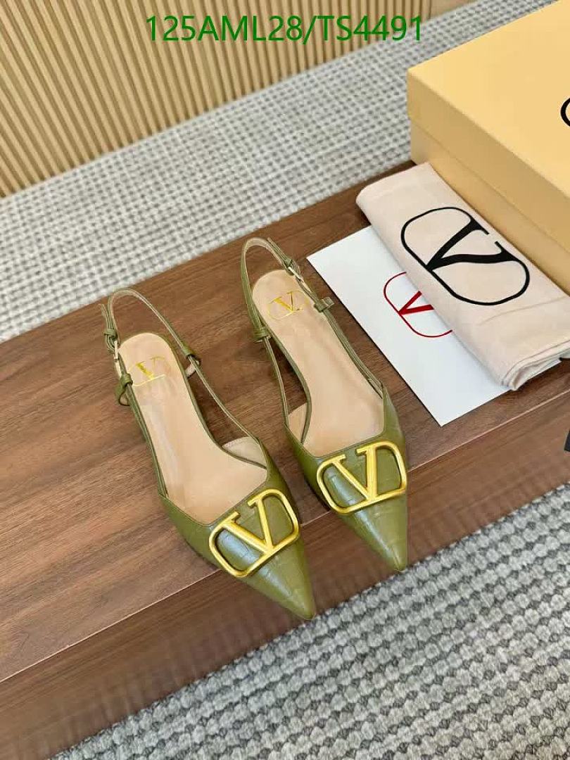 Valentino-Women Shoes Code: TS4491 $: 125USD