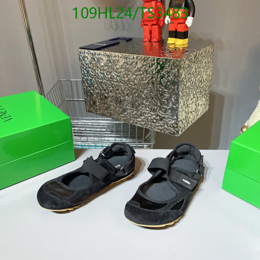 BV-Women Shoes Code: TS3483 $: 109USD