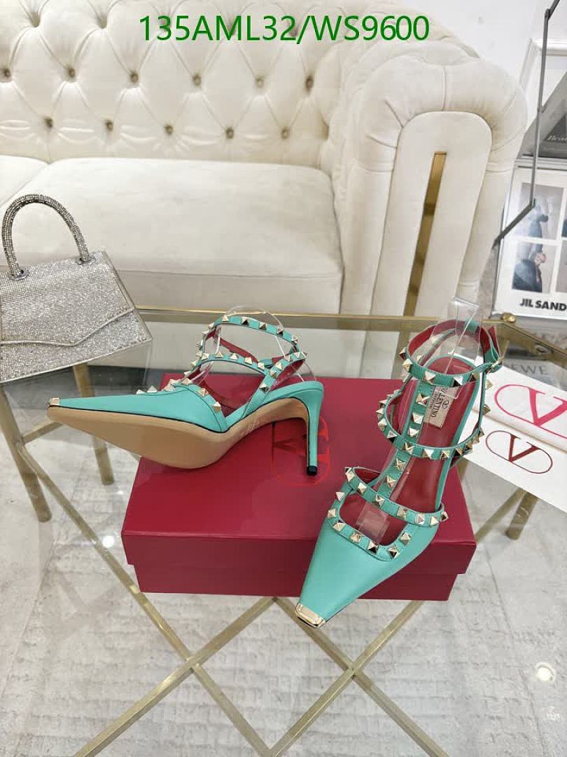 Valentino-Women Shoes Code: WS9600 $: 135USD