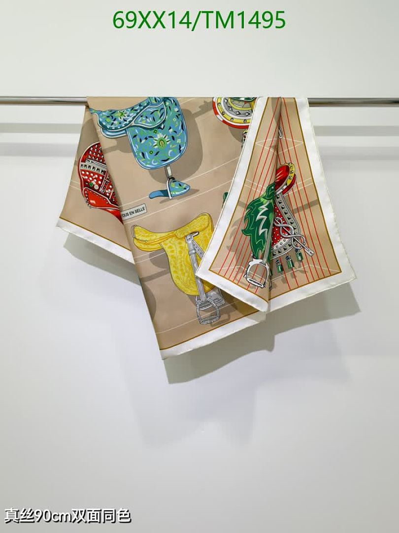 Hermes-Scarf Code: TM1495 $: 69USD