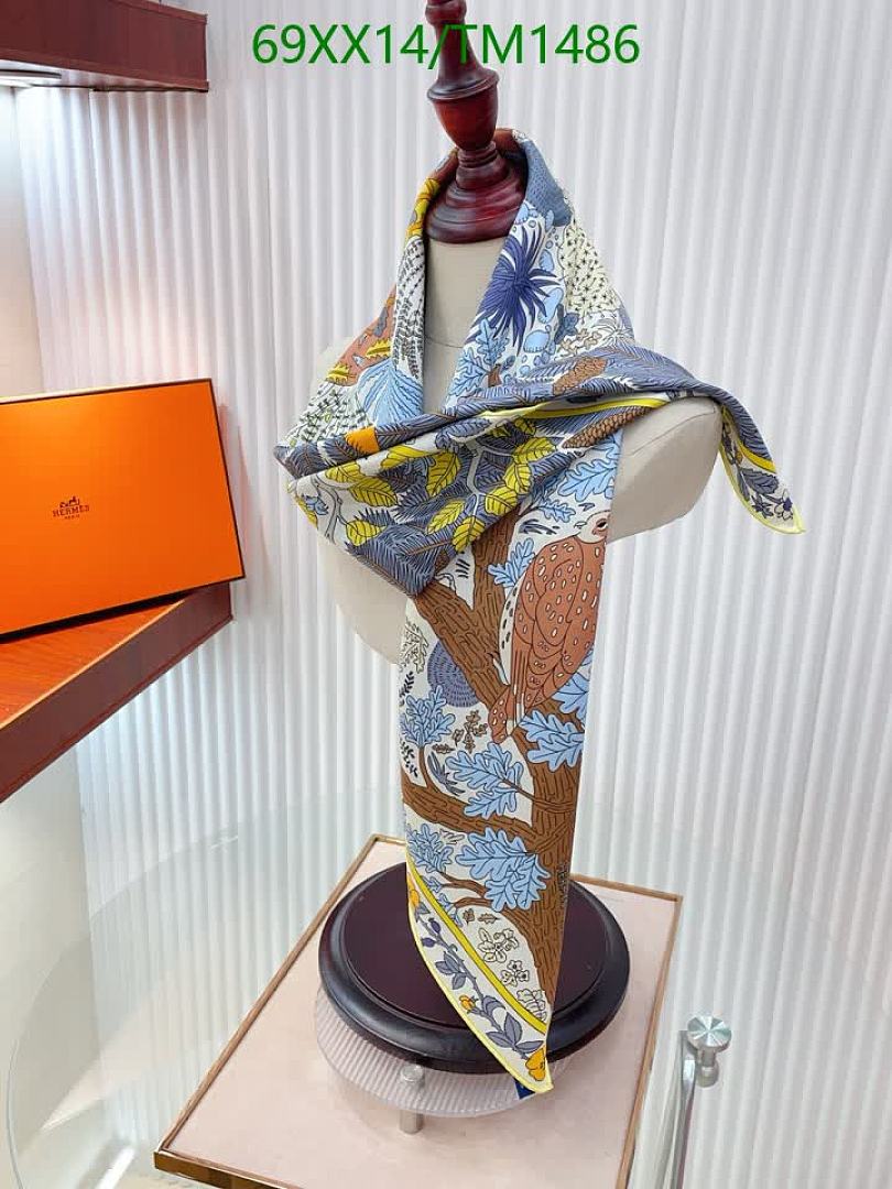 Hermes-Scarf Code: TM1486 $: 69USD