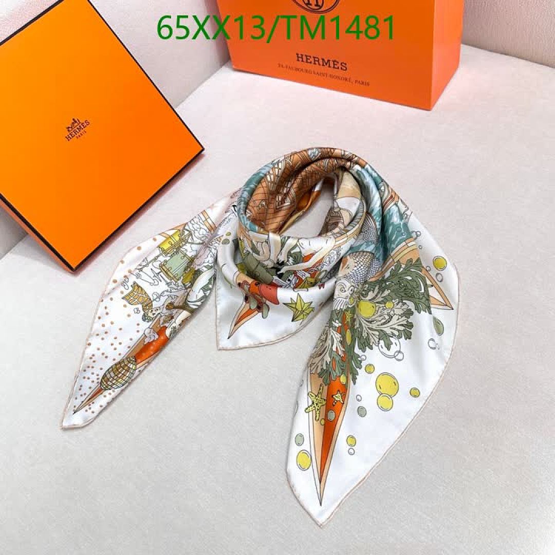 Hermes-Scarf Code: TM1481 $: 65USD