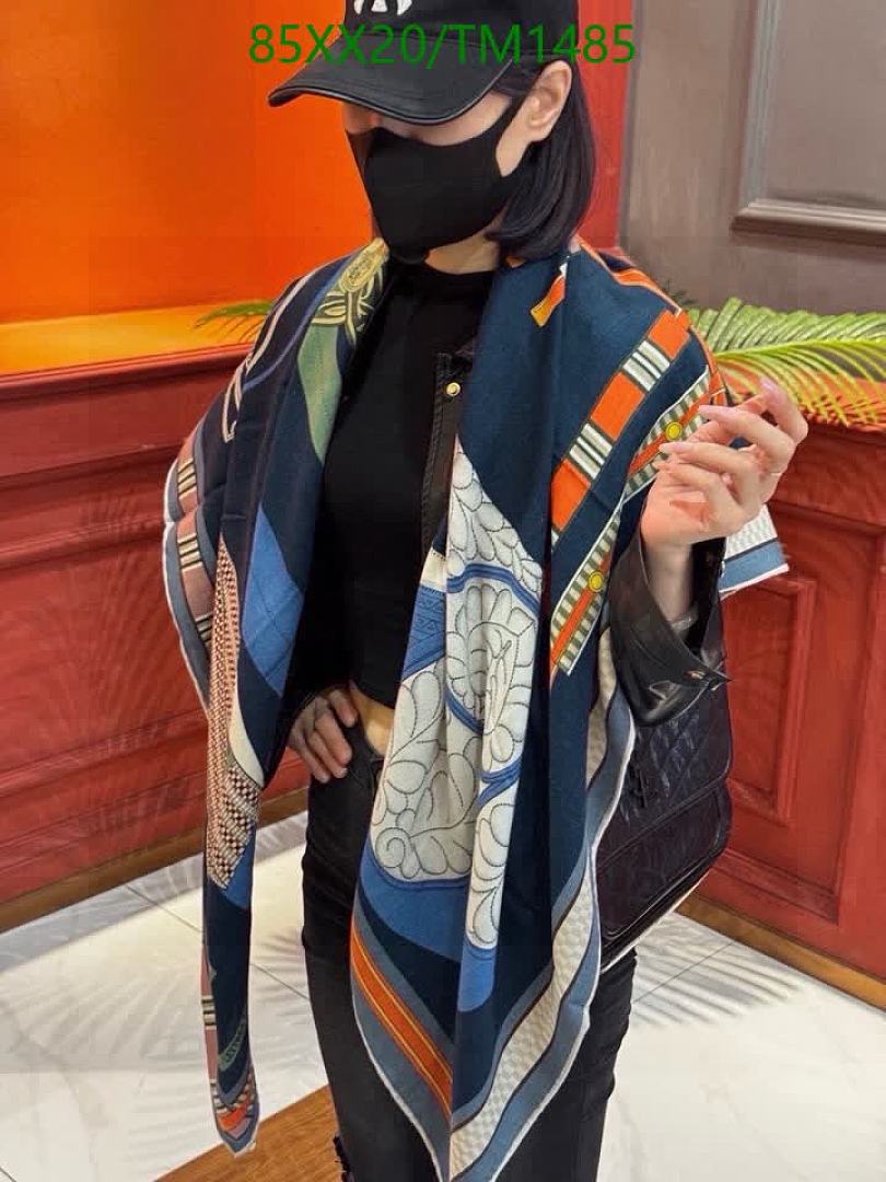 Hermes-Scarf Code: TM1485 $: 85USD