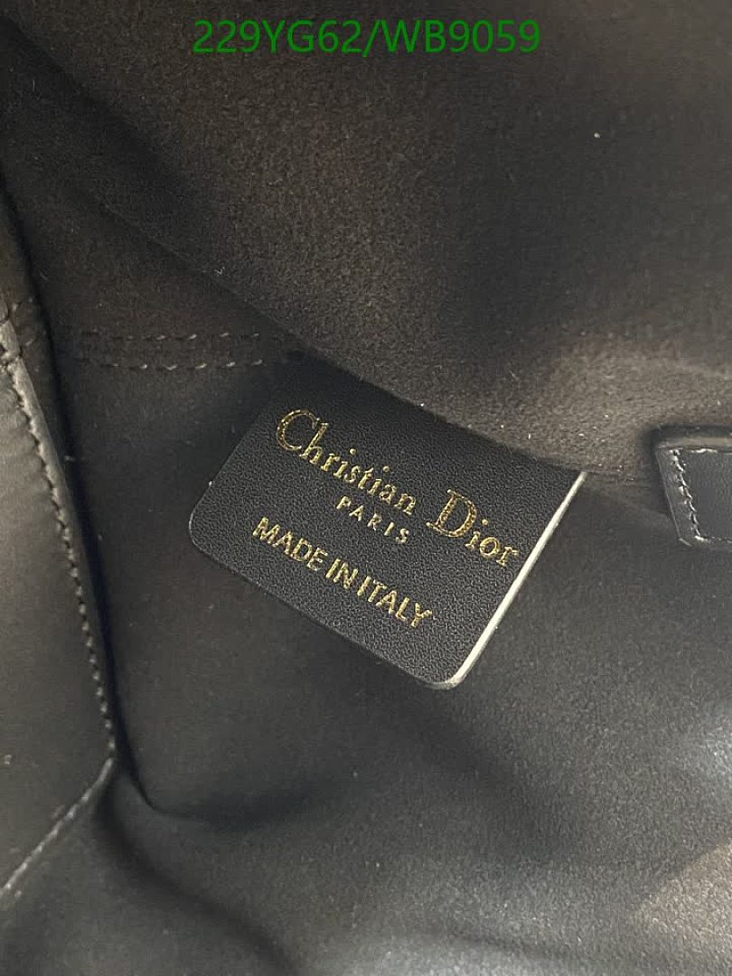 Dior-Bag-Mirror Quality Code: WB9059 $: 229USD