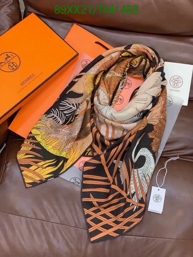 Hermes-Scarf Code: TM1488 $: 89USD