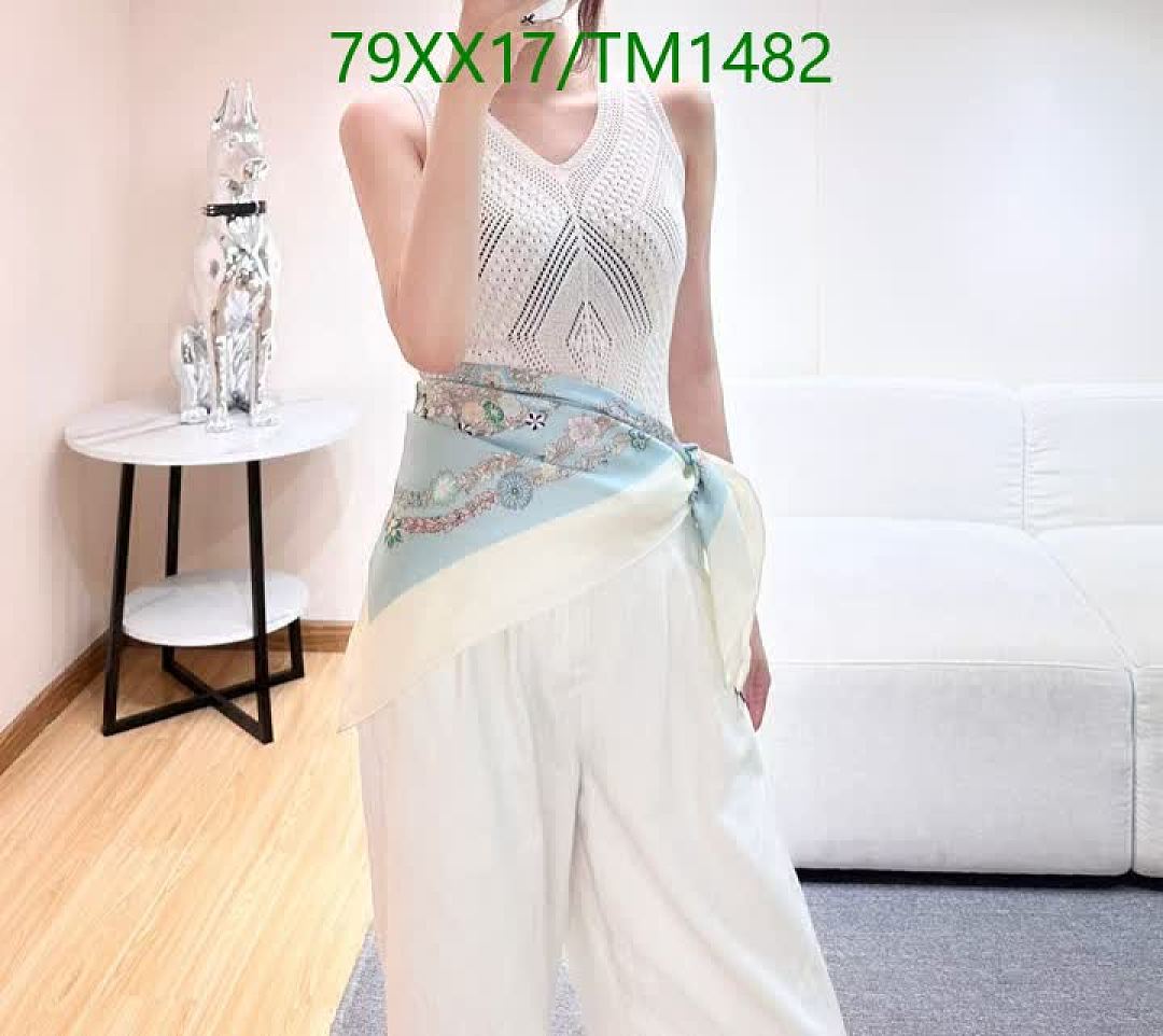 Hermes-Scarf Code: TM1482 $: 79USD