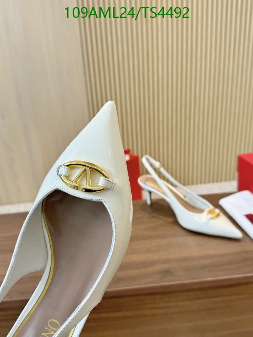 Valentino-Women Shoes Code: TS4492 $: 109USD