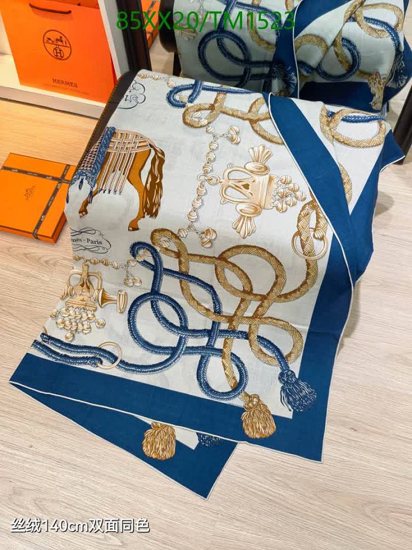 Hermes-Scarf Code: TM1523 $: 85USD