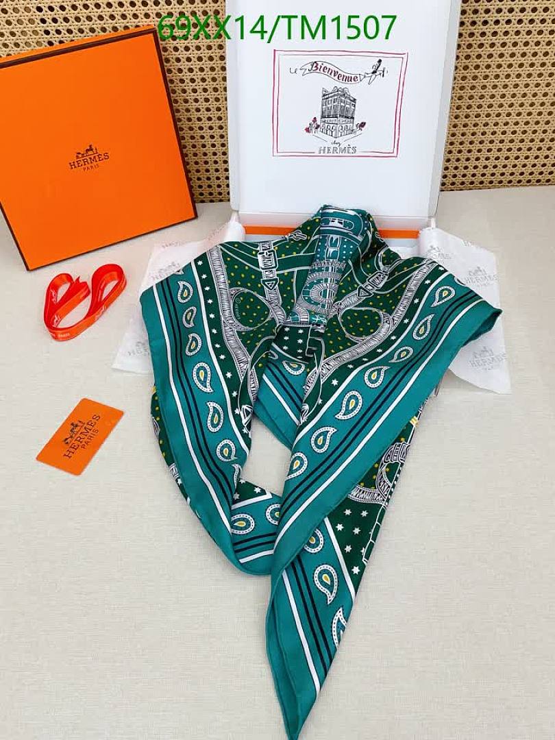 Hermes-Scarf Code: TM1507 $: 69USD