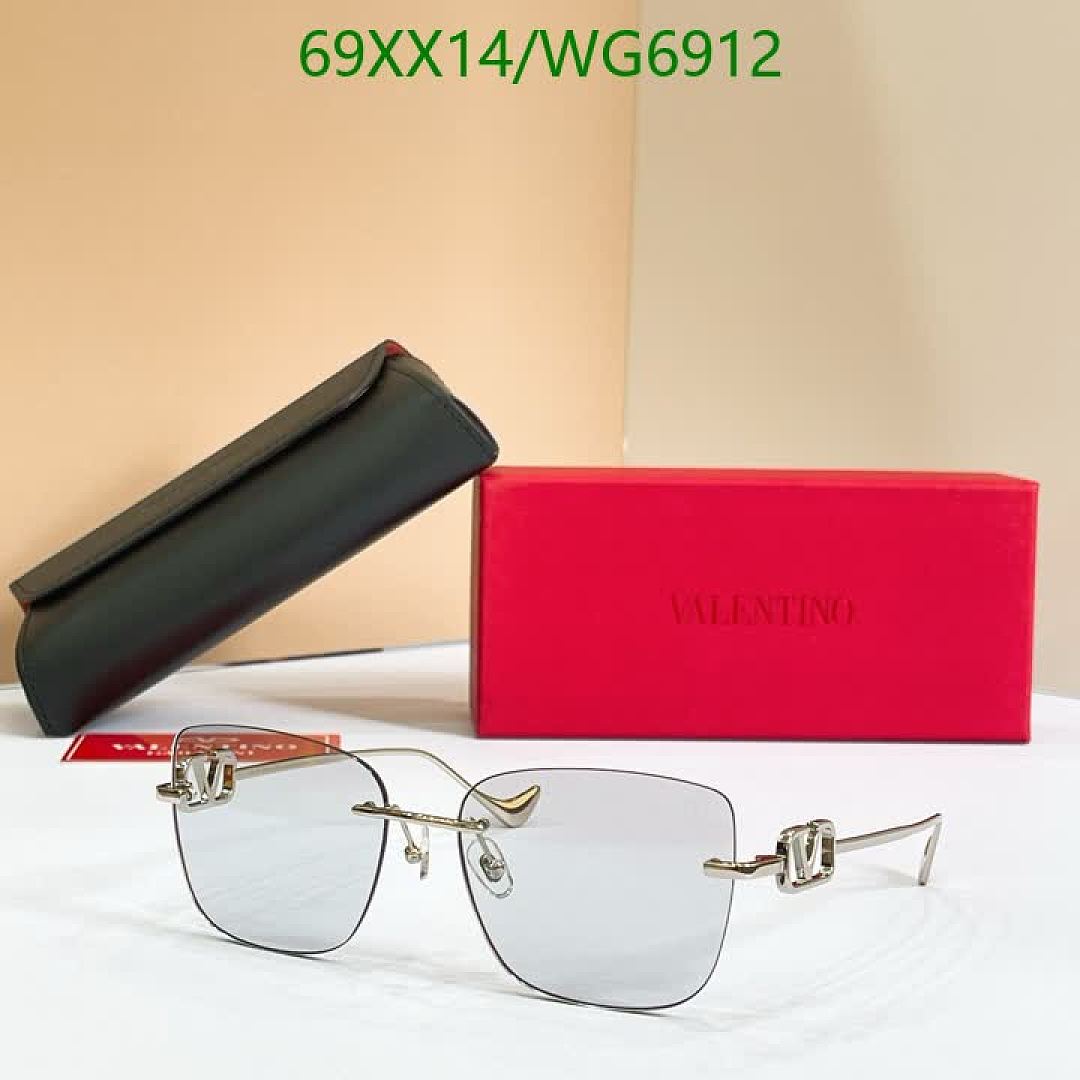 Valentino-Glasses Code: WG6912 $: 69USD