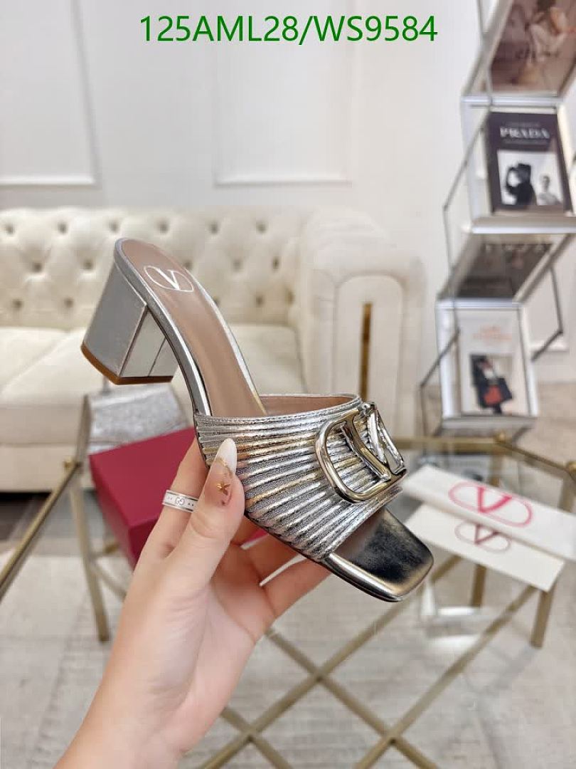 Valentino-Women Shoes Code: WS9584 $: 125USD
