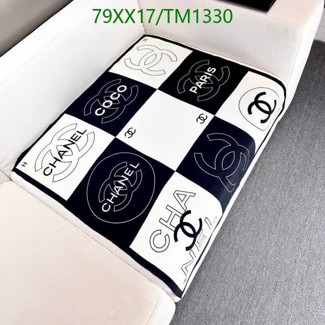 Chanel-Scarf Code: TM1330 $: 79USD