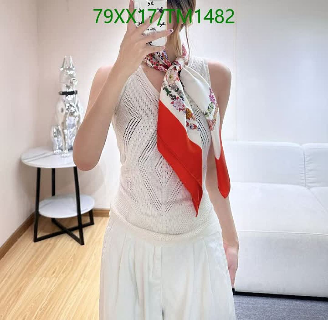 Hermes-Scarf Code: TM1482 $: 79USD