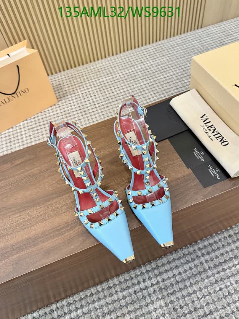 Valentino-Women Shoes Code: WS9631 $: 135USD