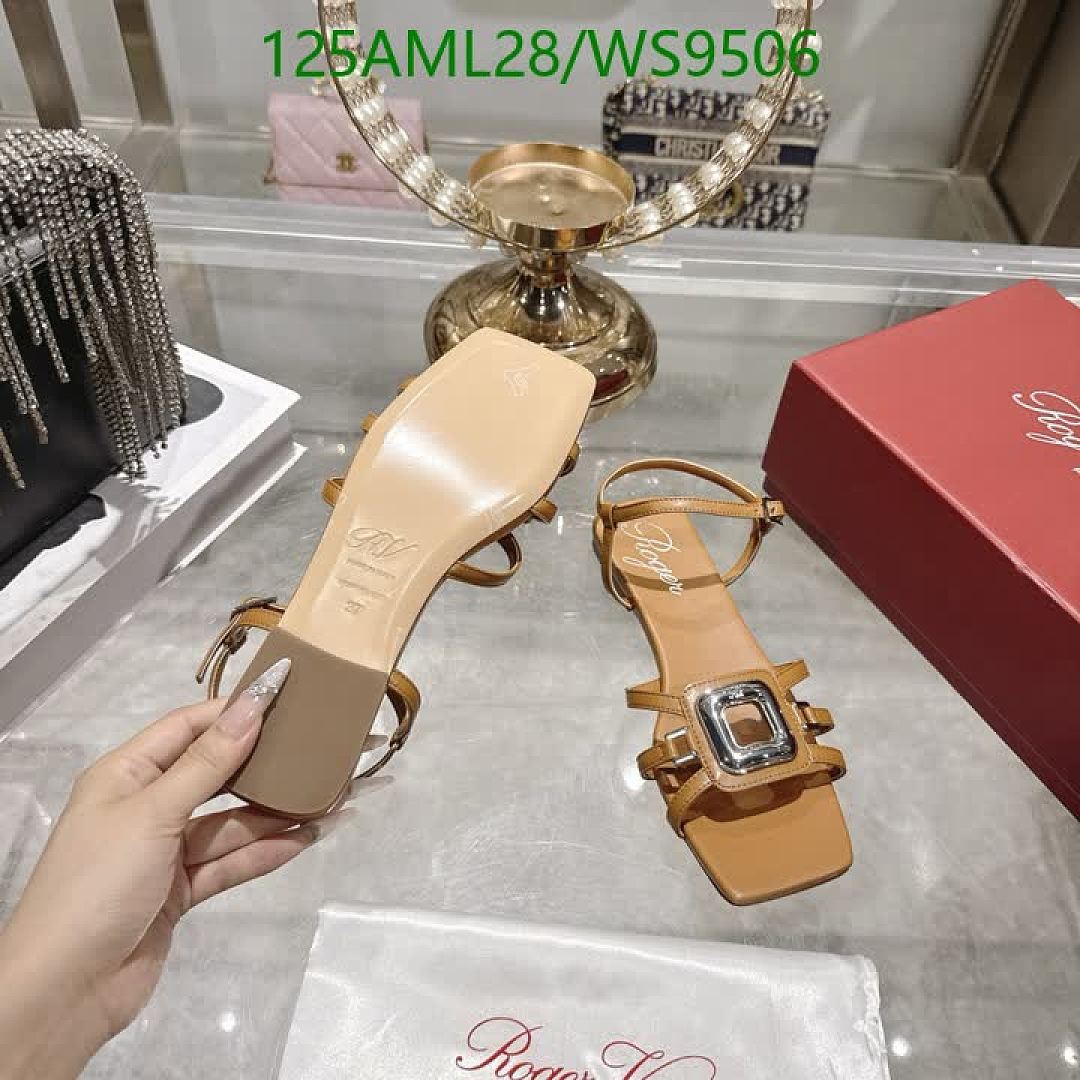 Roger Vivier-Women Shoes Code: WS9506 $: 125USD