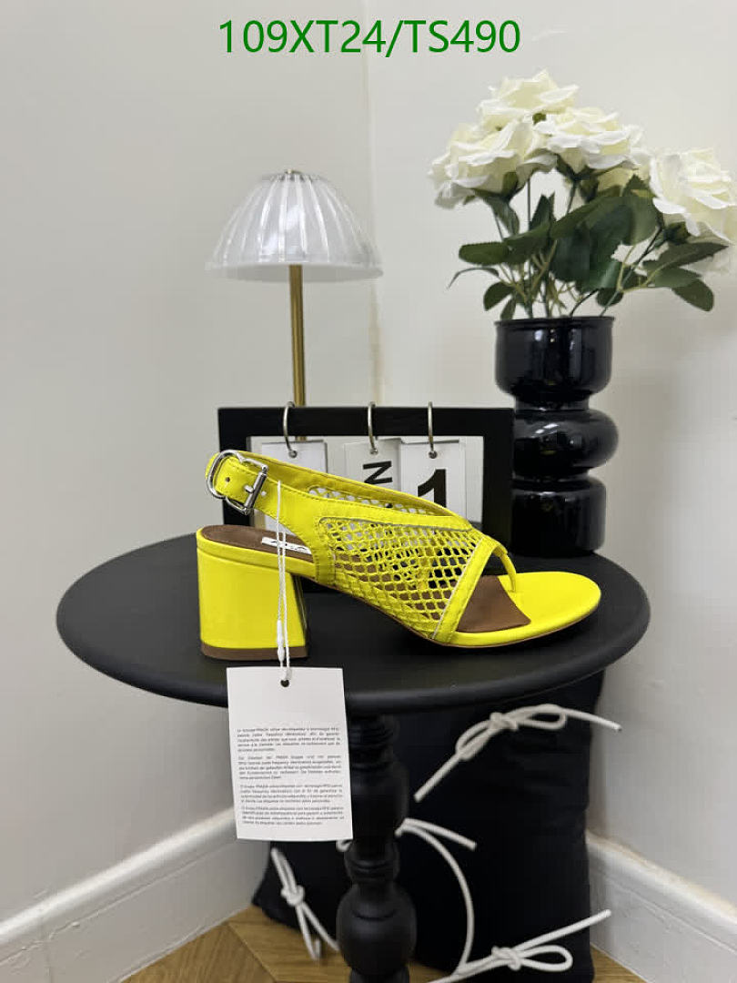 Alaia-Women Shoes Code: TS490 $: 109USD