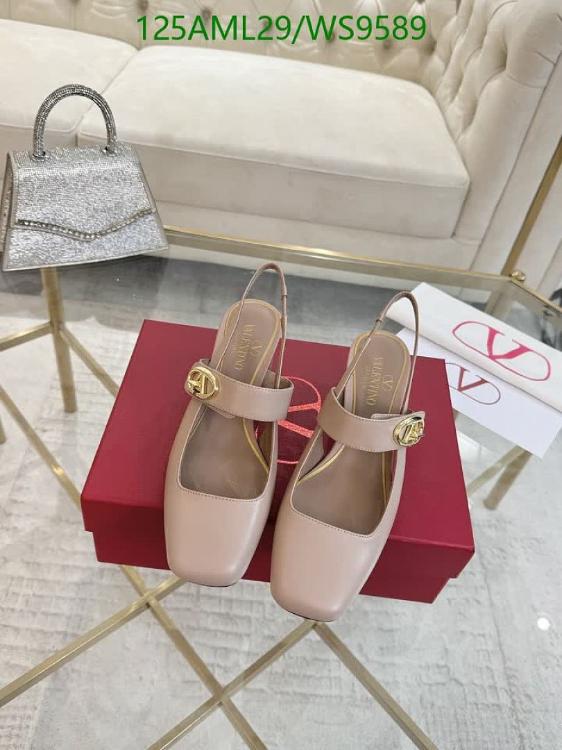 Valentino-Women Shoes Code: WS9589 $: 125USD