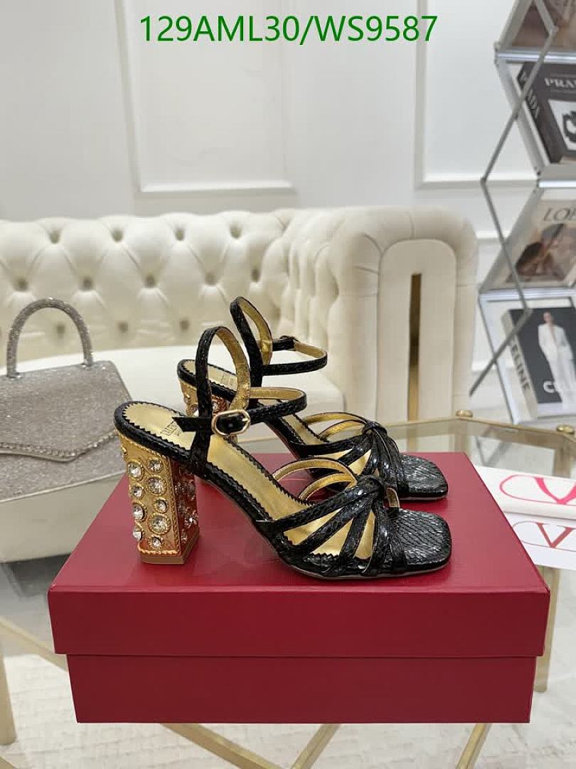 Valentino-Women Shoes Code: WS9587 $: 129USD