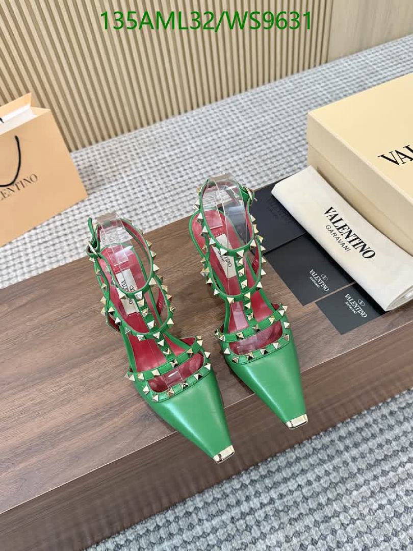 Valentino-Women Shoes Code: WS9631 $: 135USD