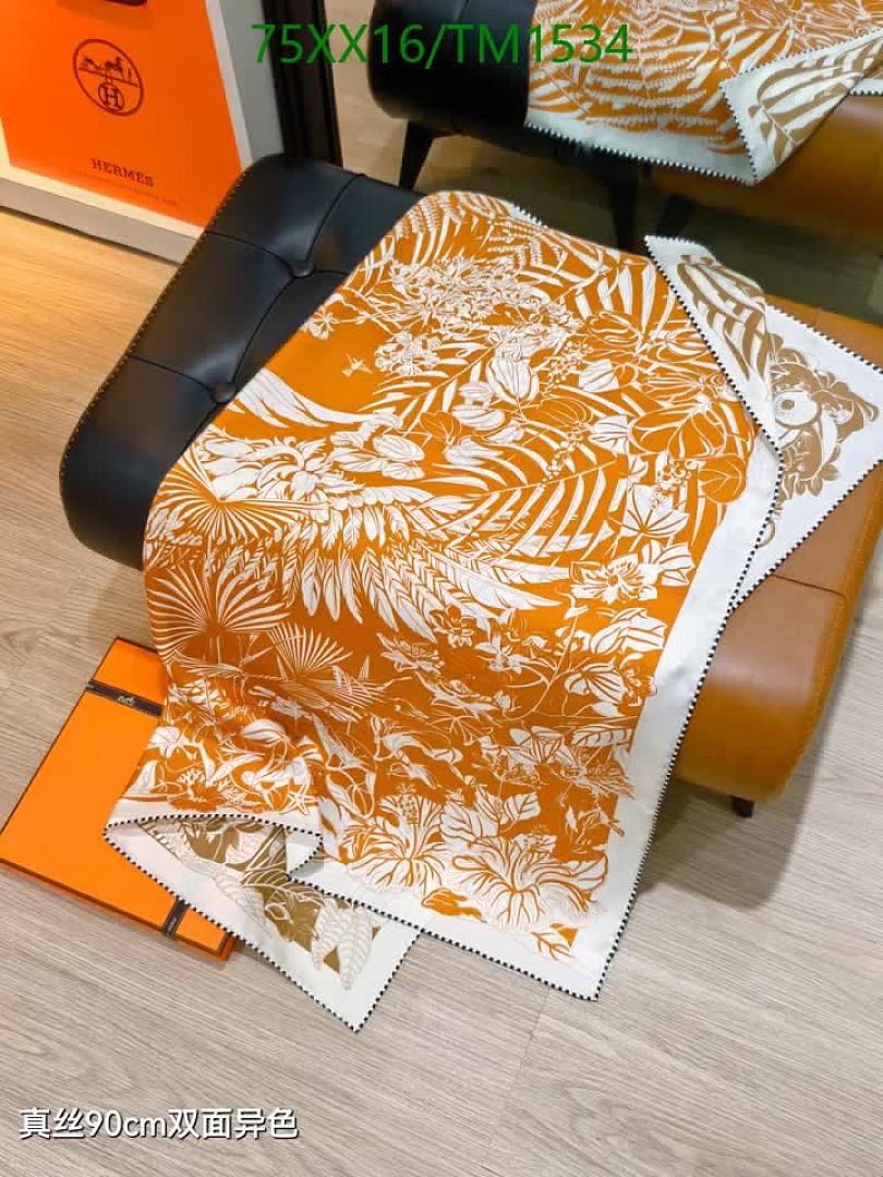 Hermes-Scarf Code: TM1534 $: 75USD