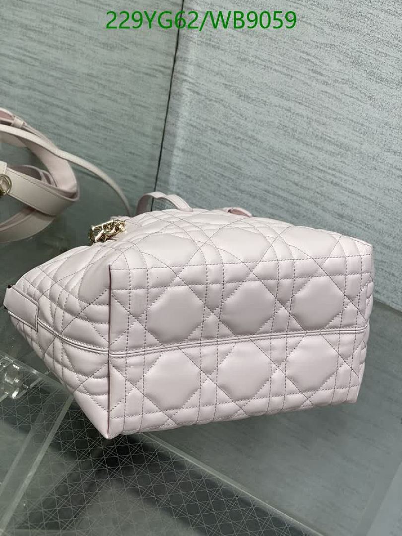 Dior-Bag-Mirror Quality Code: WB9059 $: 229USD