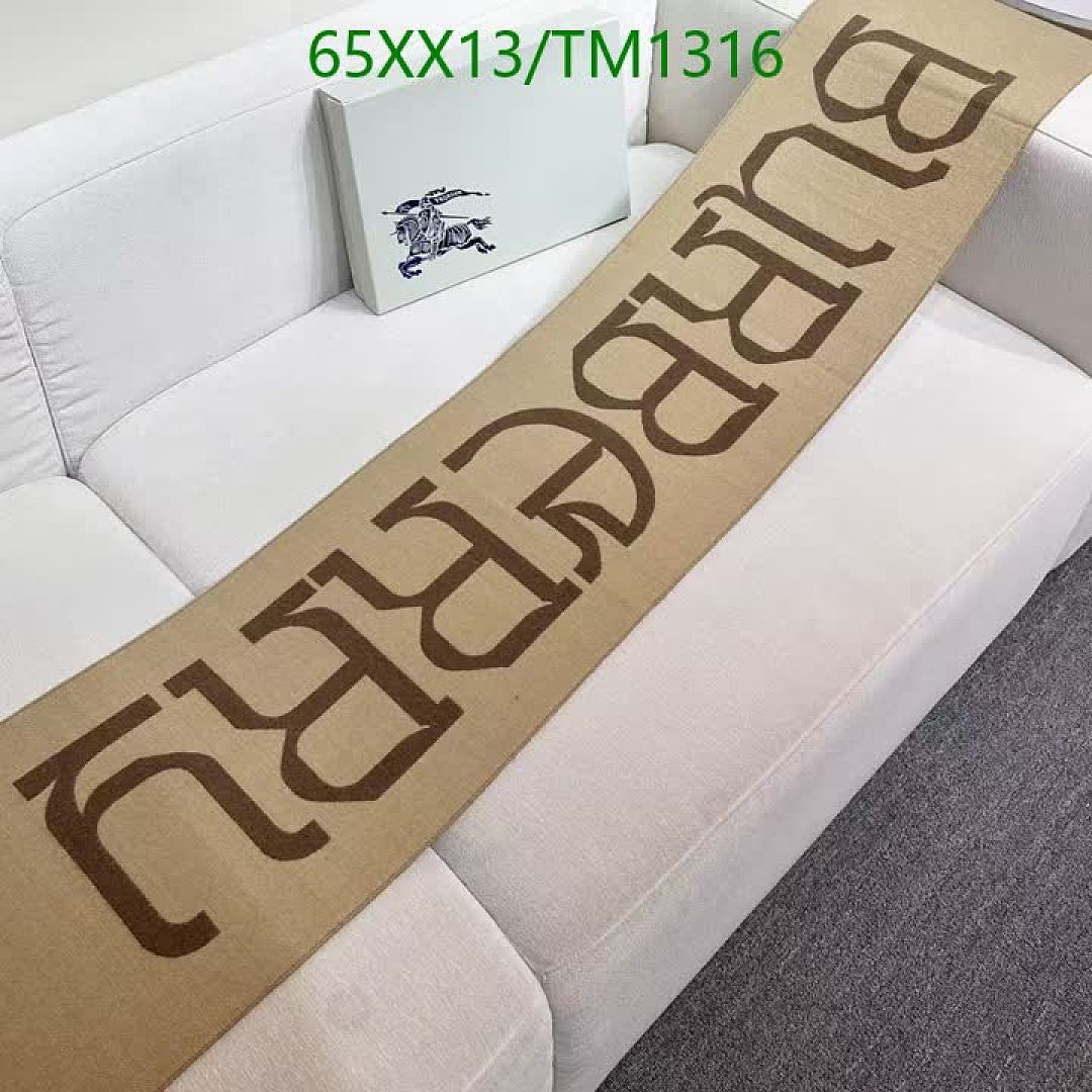 Burberry-Scarf Code: TM1316 $: 65USD