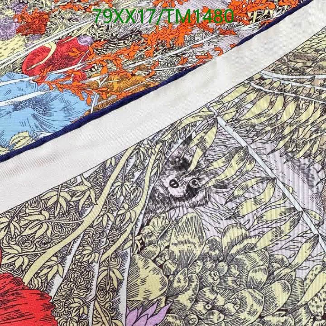 Hermes-Scarf Code: TM1480 $: 79USD