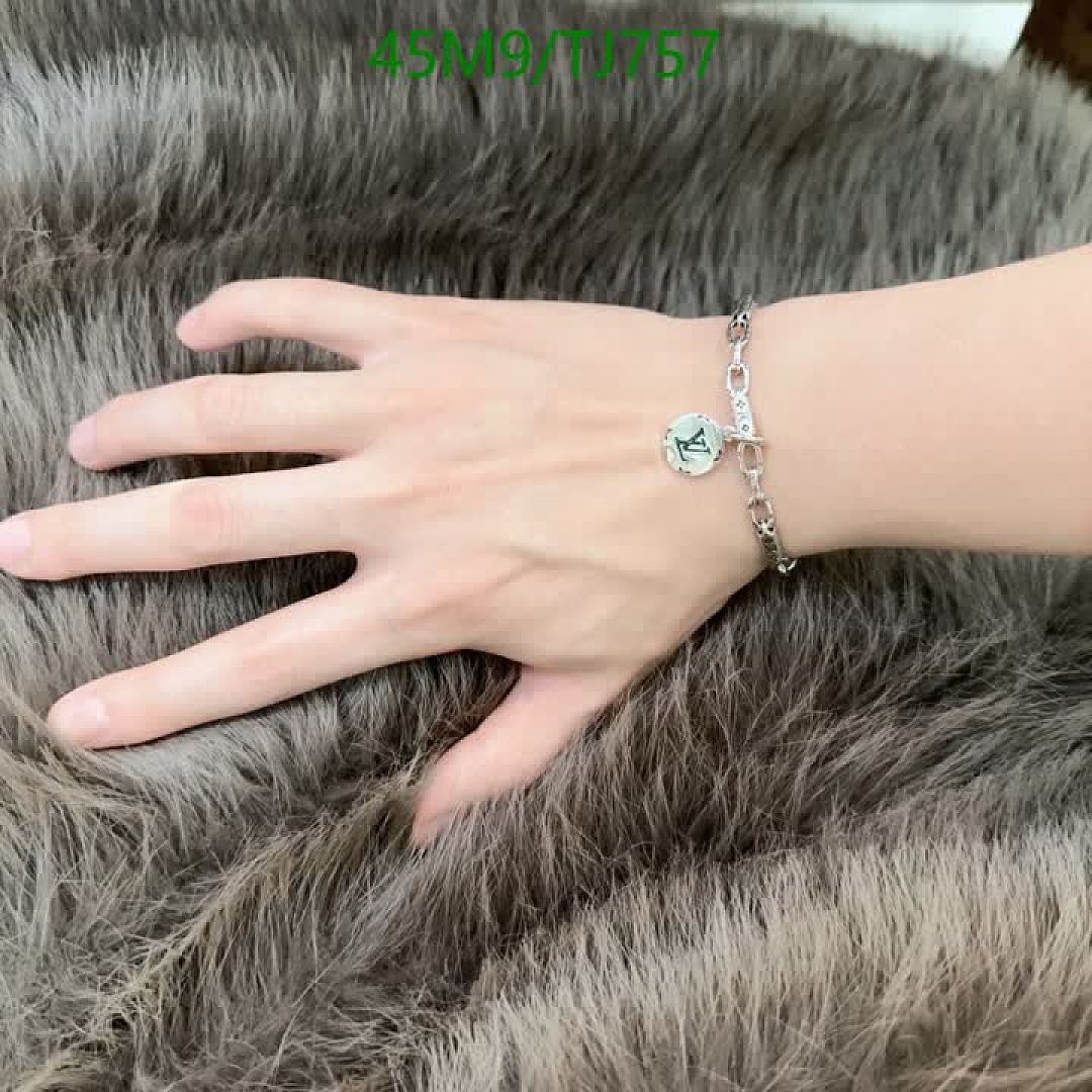 LV-Jewelry Code: TJ757 $: 45USD