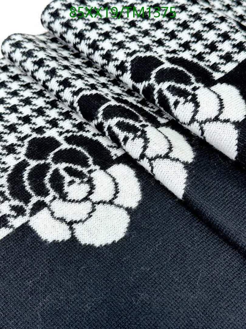 Chanel-Scarf Code: TM1375 $: 85USD