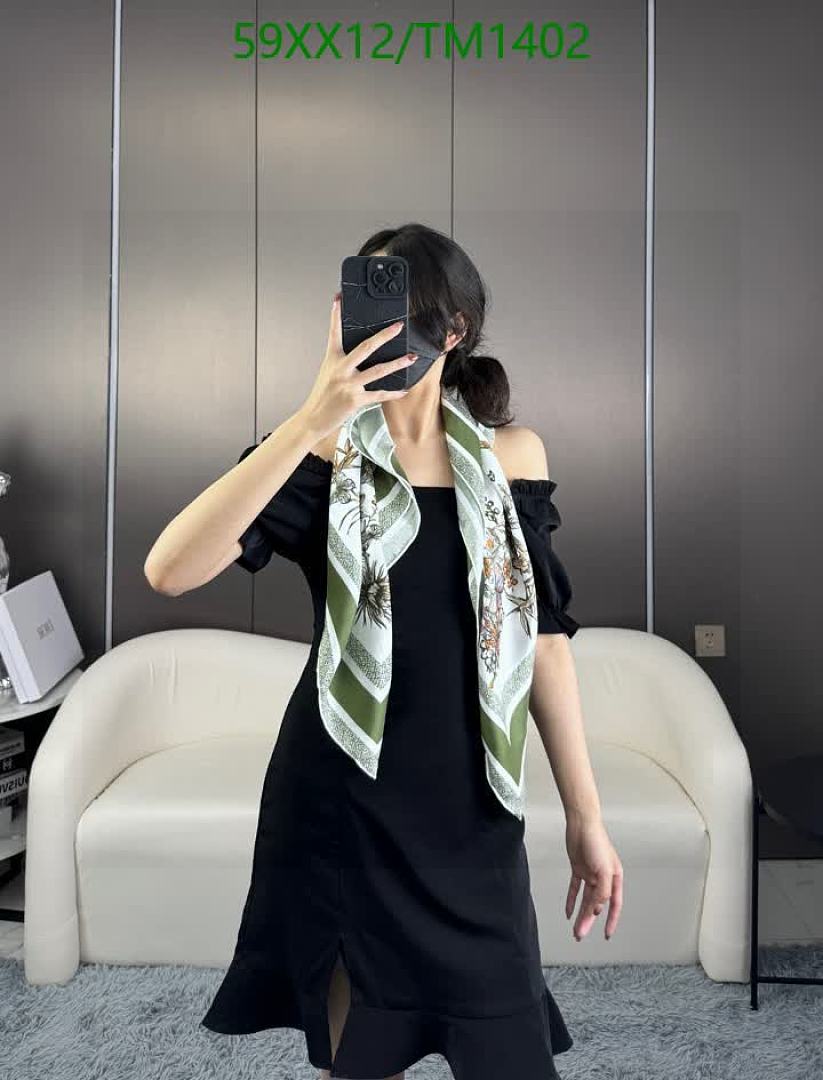 Dior-Scarf Code: TM1402 $: 59USD