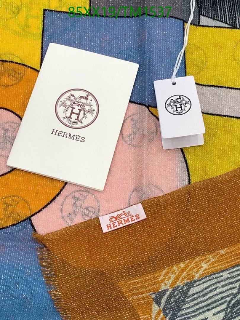Hermes-Scarf Code: TM1537 $: 85USD