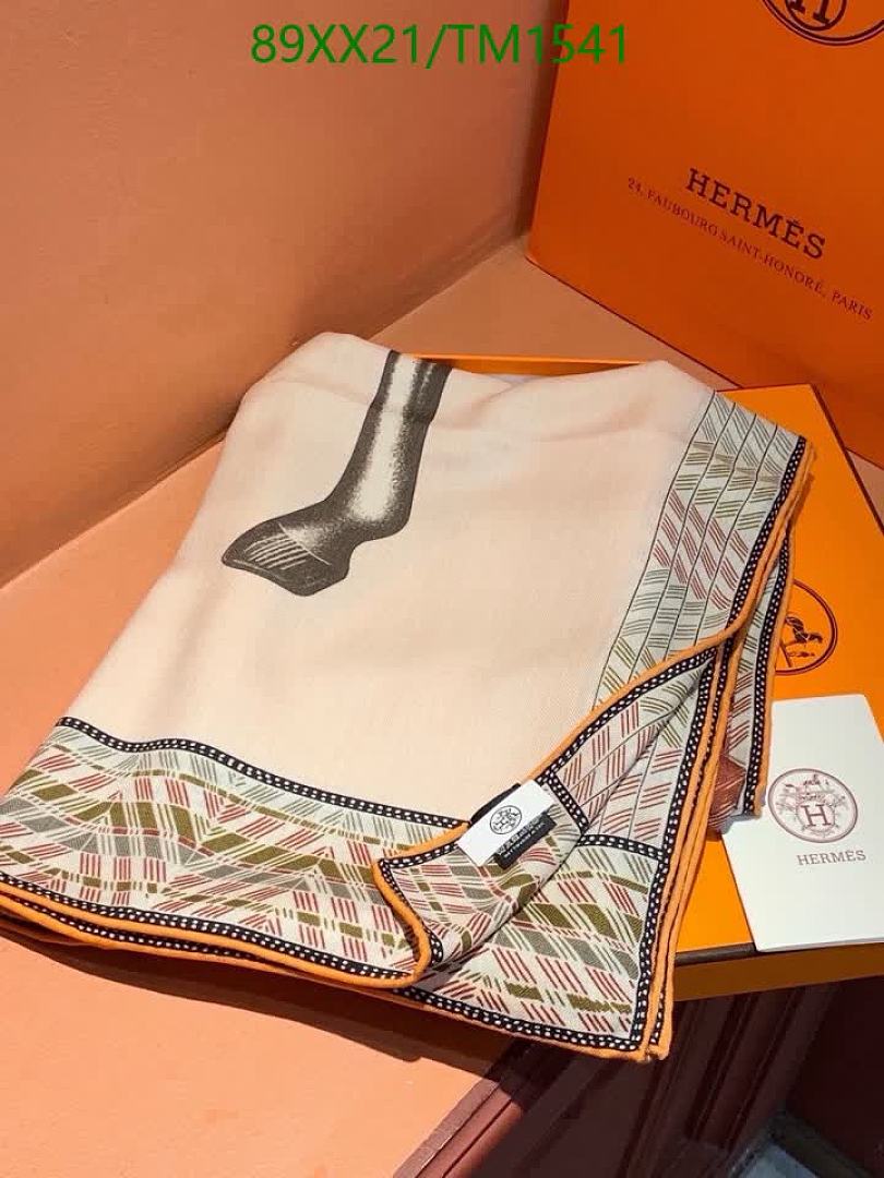 Hermes-Scarf Code: TM1541 $: 89USD