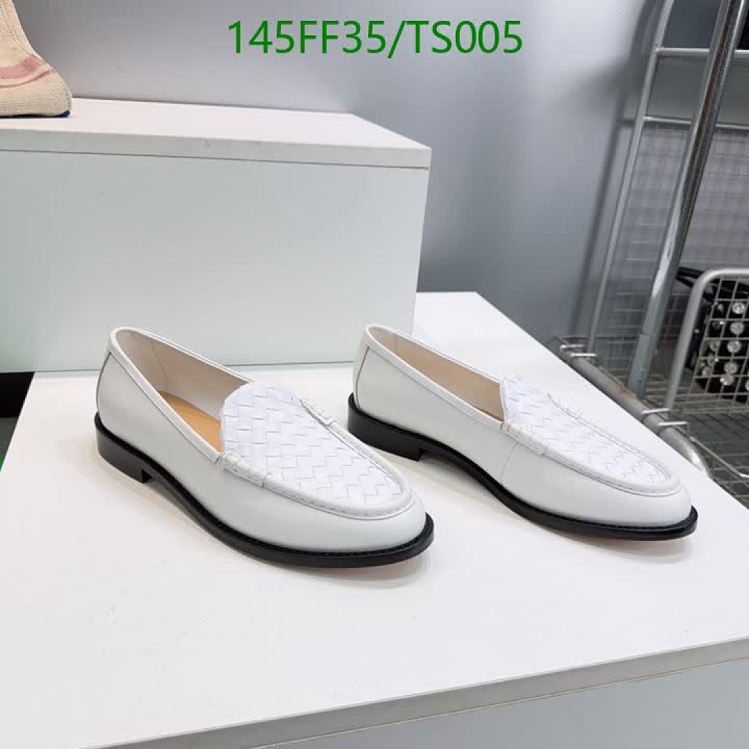 BV-Women Shoes Code: TS005 $: 145USD