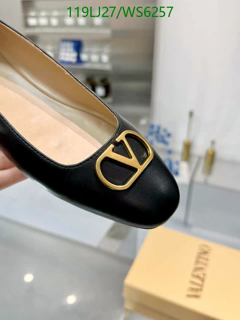 Valentino-Women Shoes Code: WS6257 $: 119USD