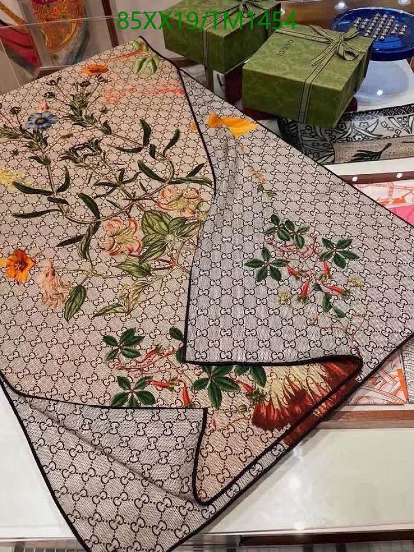 Gucci-Scarf Code: TM1454 $: 85USD