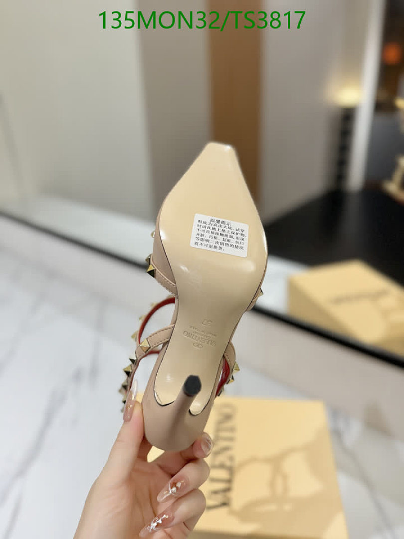 Valentino-Women Shoes Code: TS3817 $: 135USD