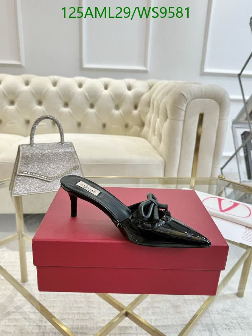 Valentino-Women Shoes Code: WS9581 $: 125USD