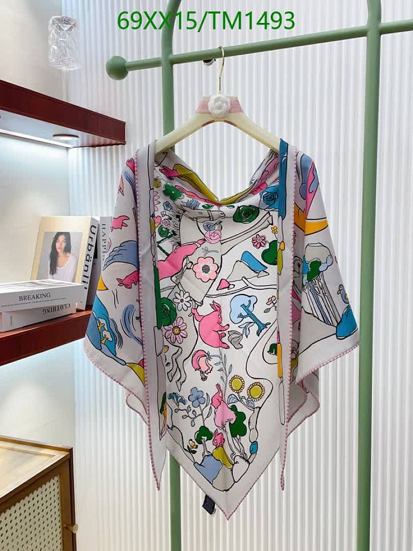 Hermes-Scarf Code: TM1493 $: 69USD