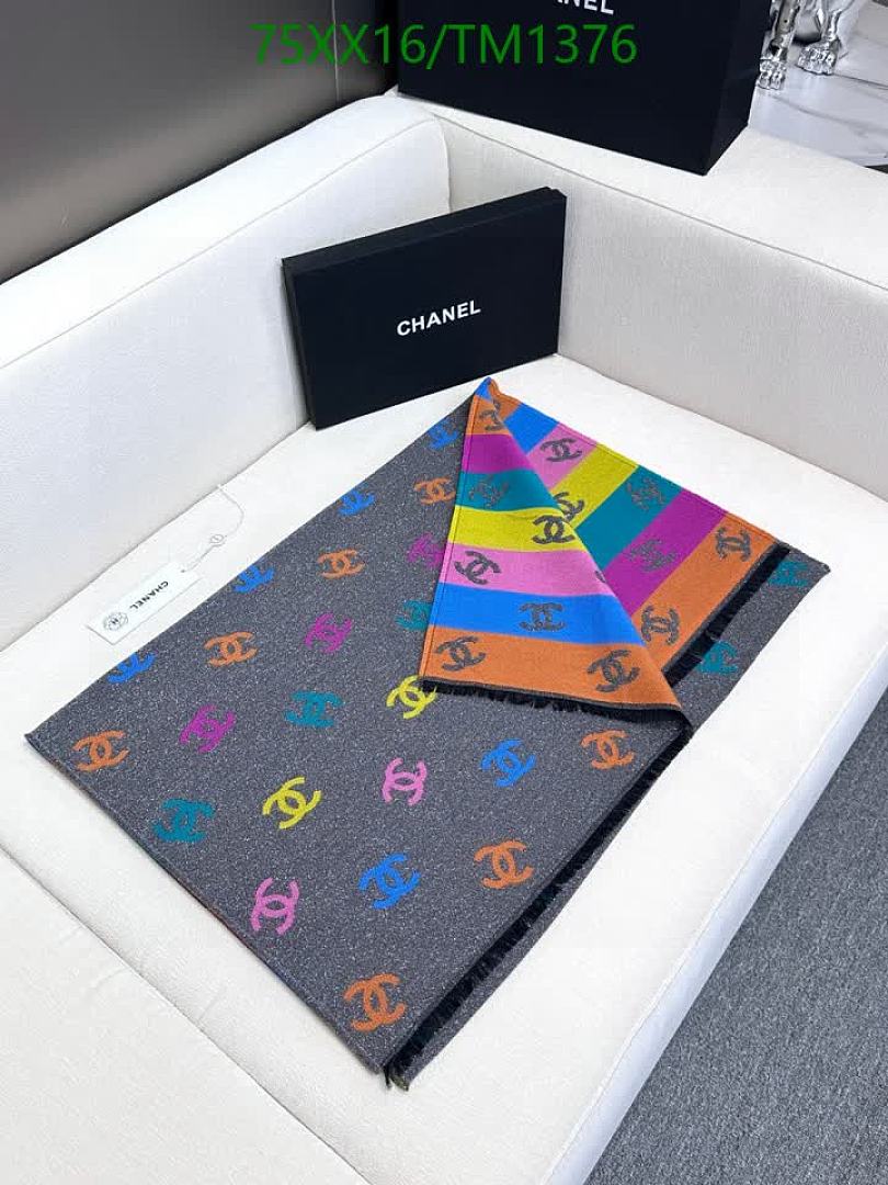 Chanel-Scarf Code: TM1376 $: 75USD