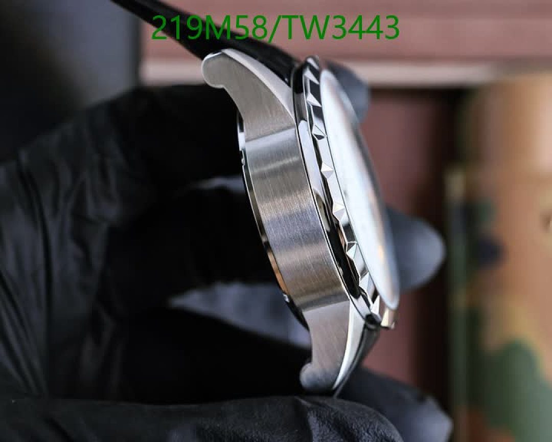 Roger Dubuis-Watch-Mirror Quality Code: TW3443 $: 219USD