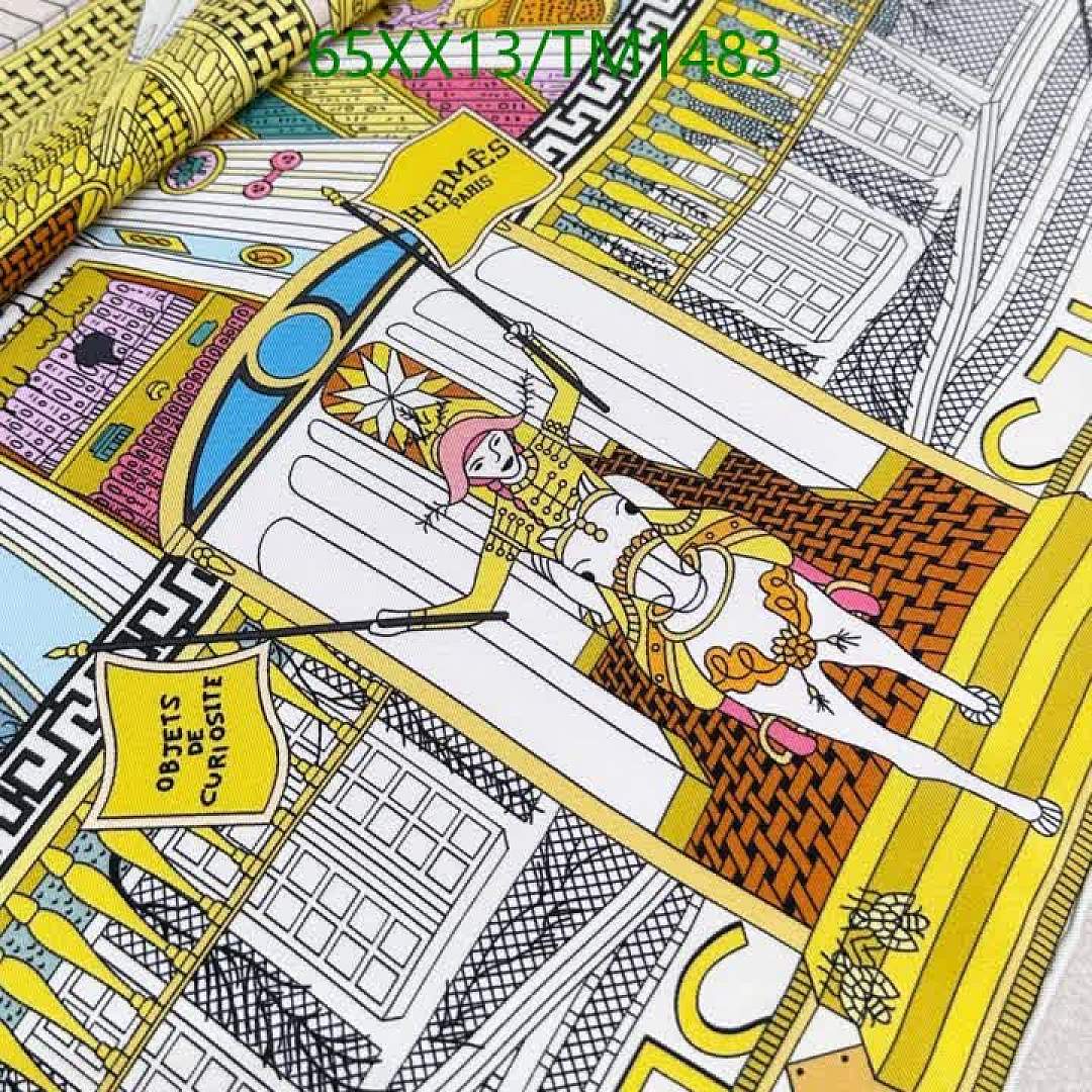 Hermes-Scarf Code: TM1483 $: 65USD