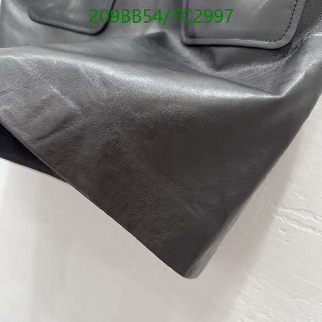 Gucci-Clothing Code: TC2997 $: 209USD