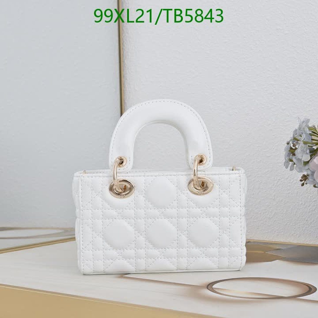 Dior-Bag-4A Quality Code: TB5843 $: 99USD
