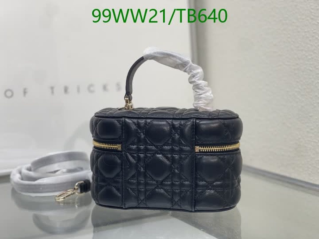 Dior-Bag-4A Quality Code: TB640 $: 99USD