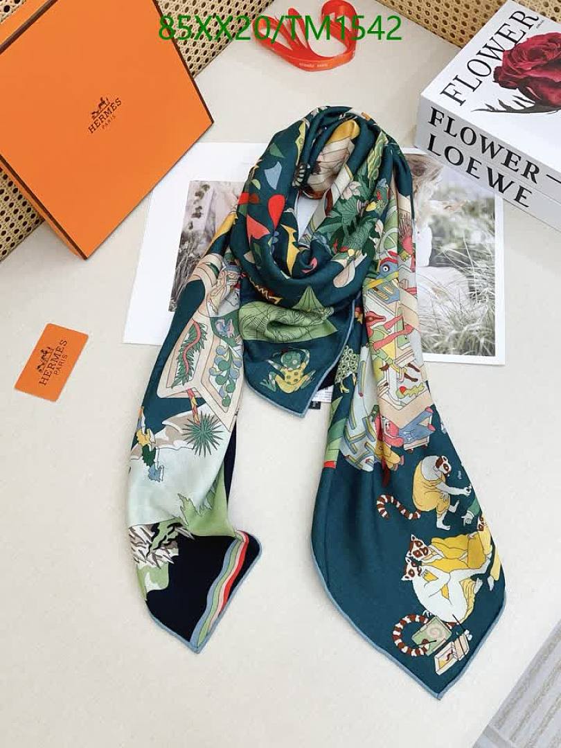 Hermes-Scarf Code: TM1542 $: 85USD