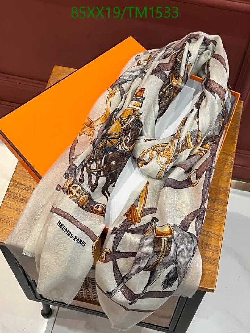 Hermes-Scarf Code: TM1533 $: 85USD