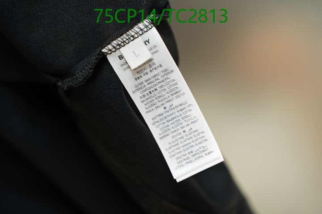 Burberry-Clothing Code: TC2813 $: 75USD